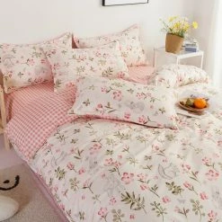 Home Decor Squirrel In A Meadow Print Bedding Set Bedding Sets