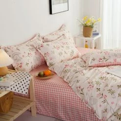 Home Decor Squirrel In A Meadow Print Bedding Set Bedding Sets