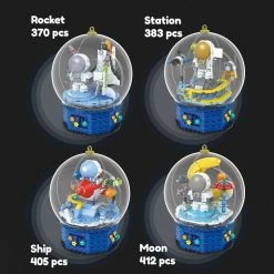 Build It Astronaut In A Globe LED Light Set