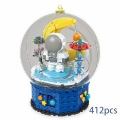 Build It Astronaut In A Globe LED Light Set