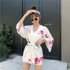 Apparel Japanese Lady With Tsubaki Flowers Kimono