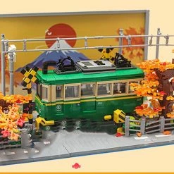 Build It Spring & Autumn Japanese Light Up Kamakura Train Building Set