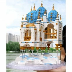 Build It Light Up Royal Floating Palace