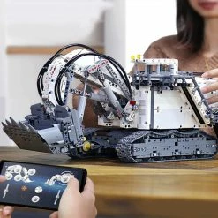 Build It Megalodon Excavator Remote Control