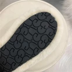 Apparel Paradise Flower Smile Plush Slippers