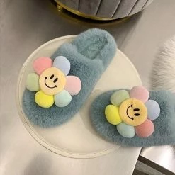 Apparel Paradise Flower Smile Plush Slippers