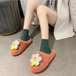 Apparel Paradise Flower Smile Plush Slippers