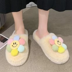 Apparel Paradise Flower Smile Plush Slippers