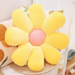 Home Decor Pastel Daisy Cushion