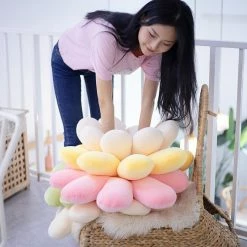 Home Decor Pastel Daisy Cushion