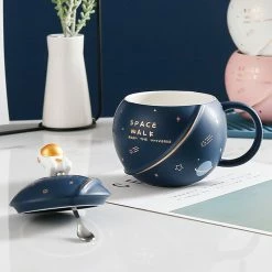 Home Decor Space Astronaut Planet Ceramic Mug With Lid And Spoon
