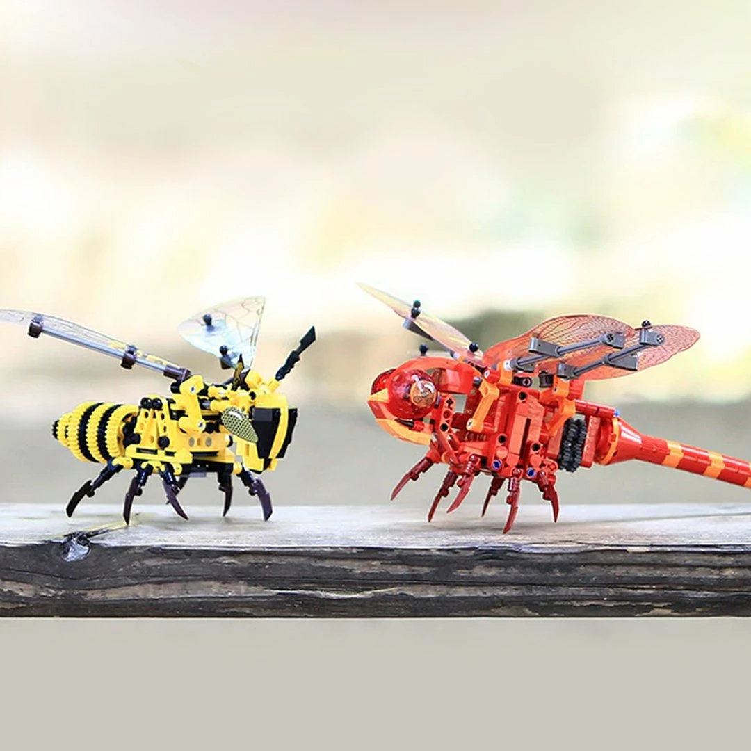 Build It Sweet Honey Bee And Royal Dragonfly * Limited Stock * 3 Build It Sweet Honey Bee And Royal Dragonfly * Limited Stock *