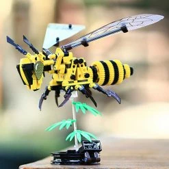 Build It Sweet Honey Bee And Royal Dragonfly * Limited Stock * 28 Build It Sweet Honey Bee And Royal Dragonfly * Limited Stock *