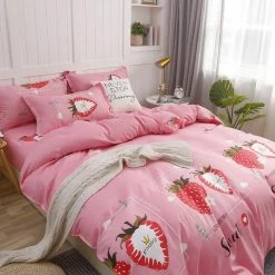 Home Decor Sweet Strawberry Supreme Polyester Bedding Set