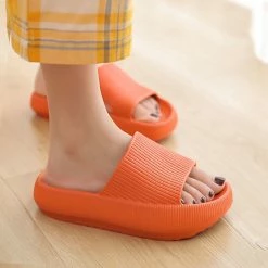Apparel Thick Platform Anti-Slip Slippers