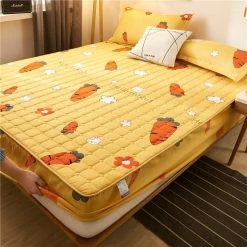Home Decor Home & Pets Yellow Carrot Bunnies Quilted Fitted Bedsheet