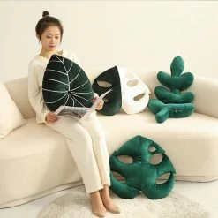 Soft Toy Nordic Green Lifelike Leaf Plushies Pillow